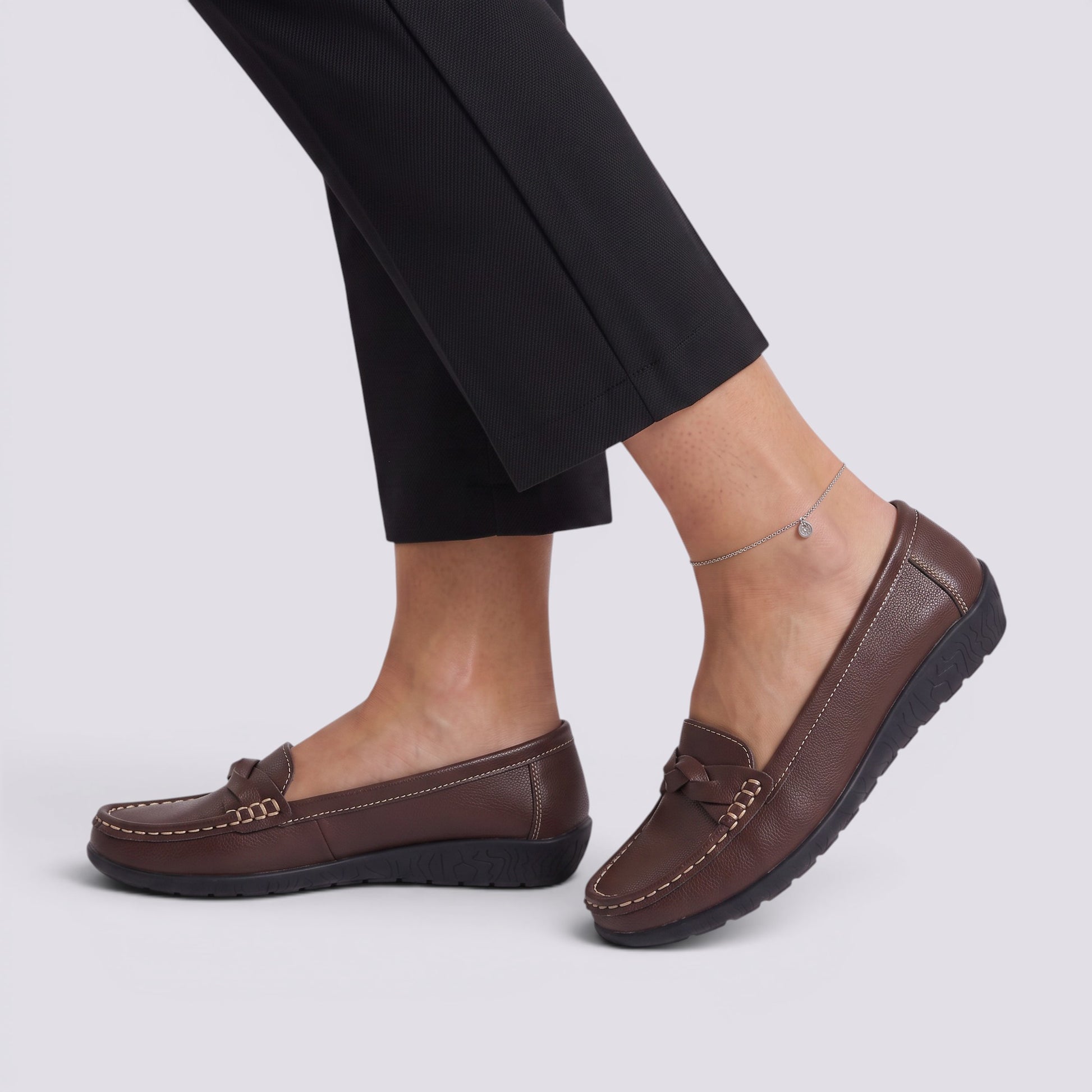 Mocasines Mujer Cómodos y Elegantes Planos Costura Vista