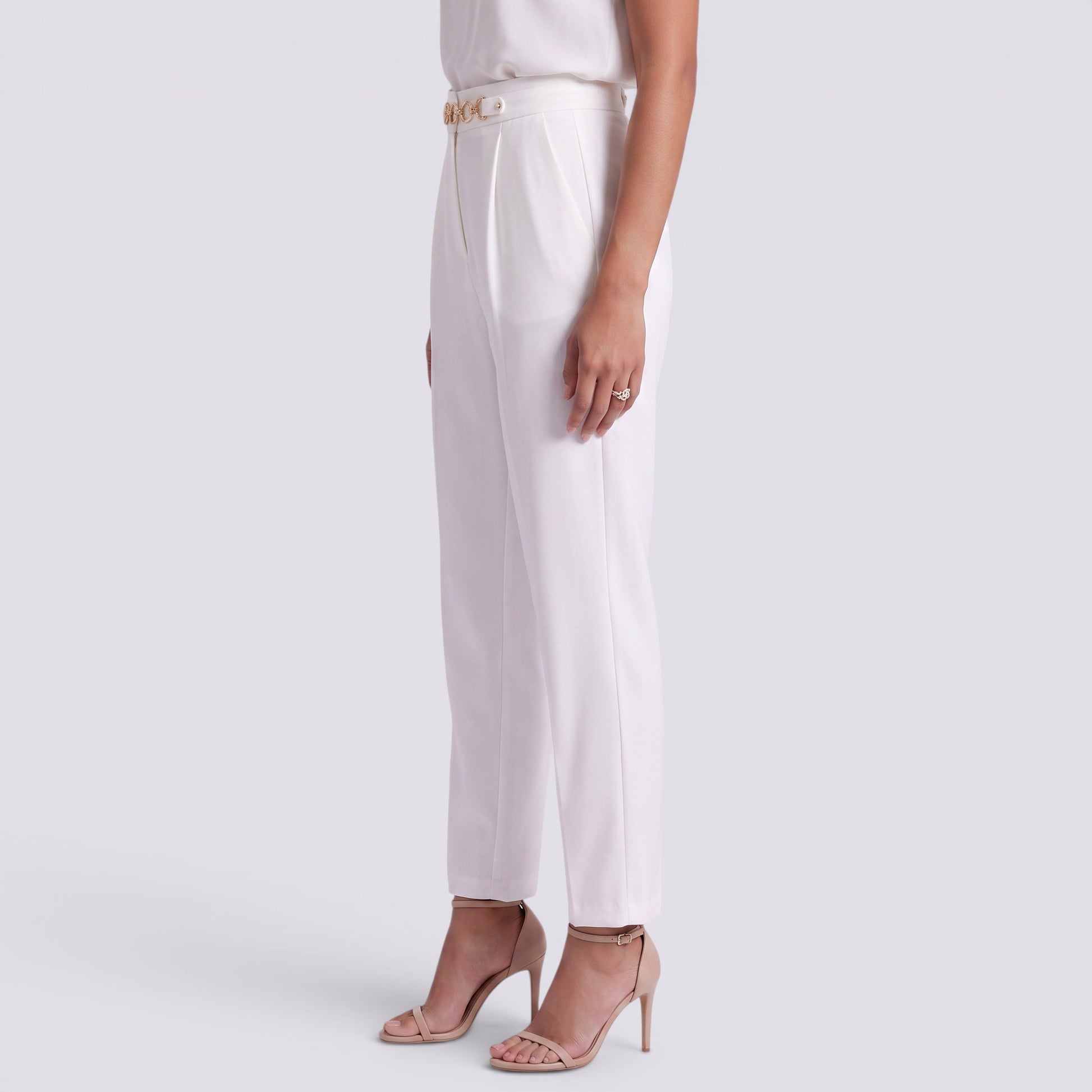 Pantalón Recto Mujer Cintura Alta con Cadena