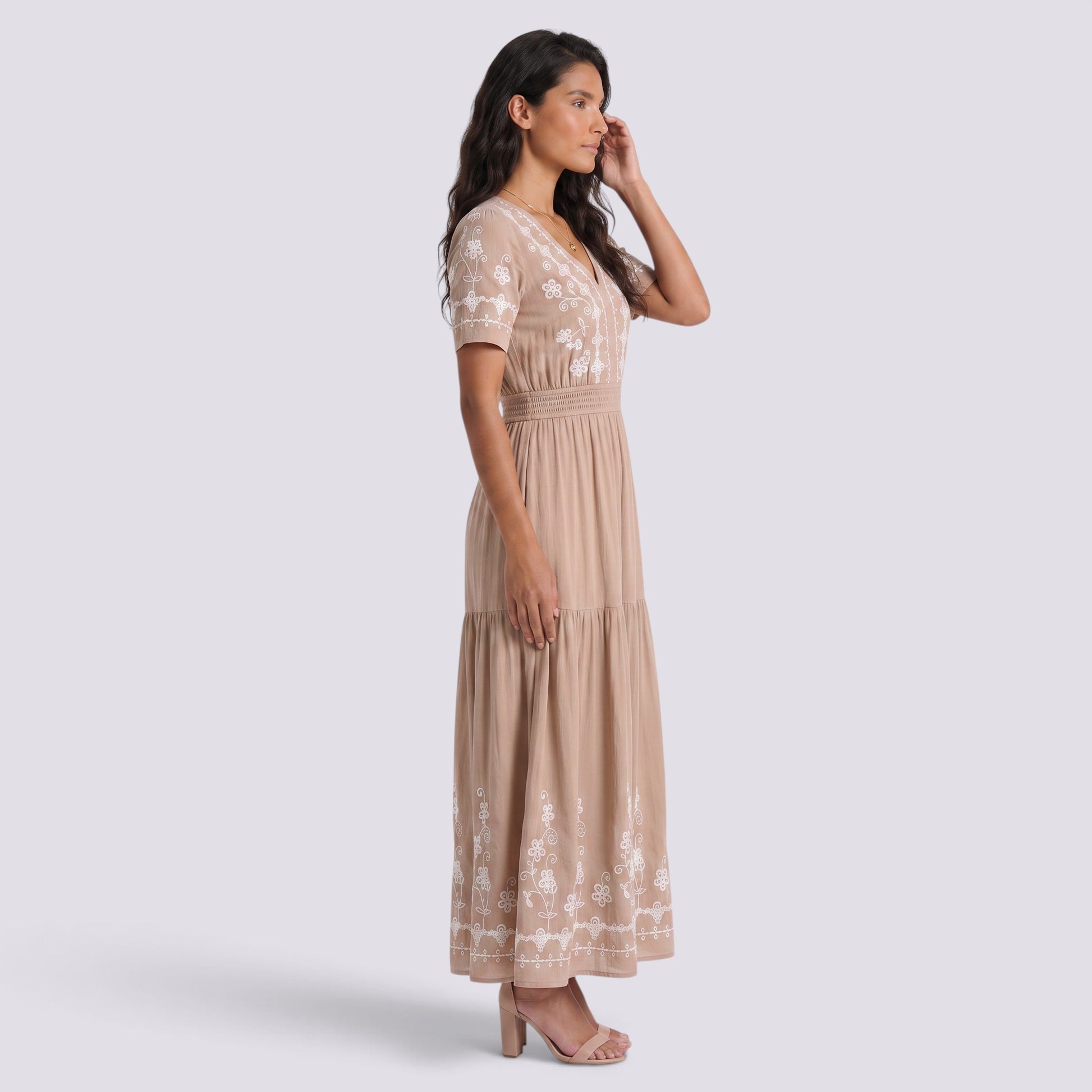 Vestido Midi Boho Bordado Mujer Escote Pico
