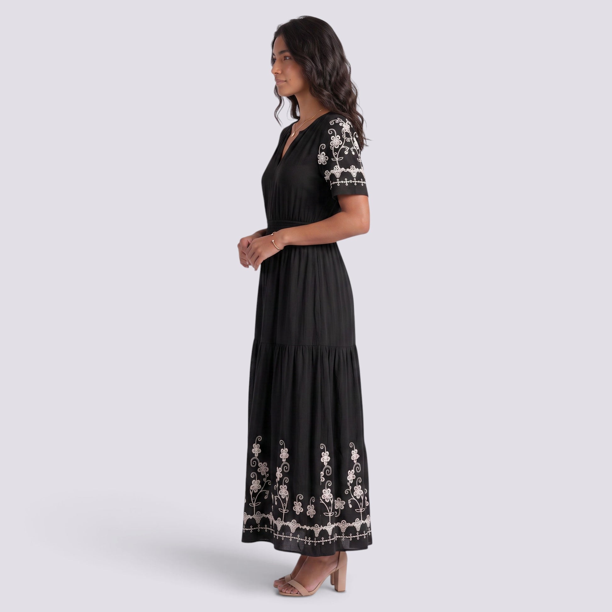 Vestido Midi Boho Bordado Mujer Escote Pico