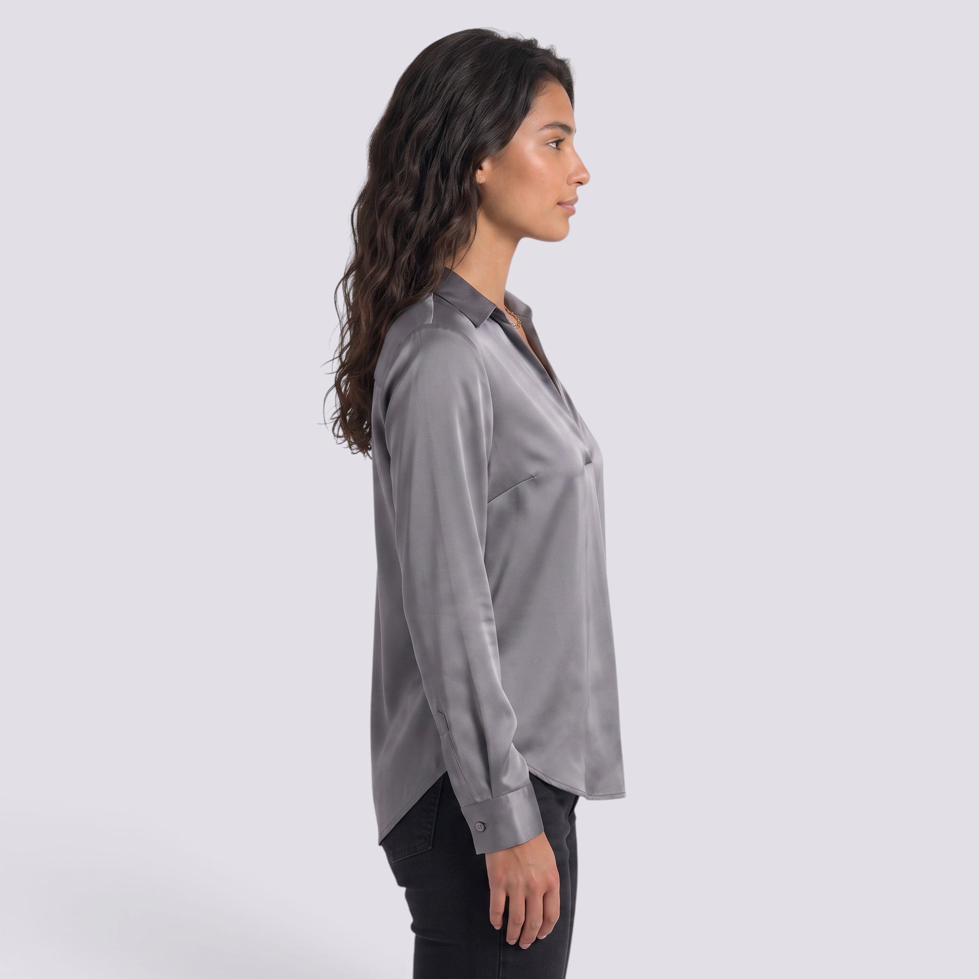 Camisa Mujer Satinada Cuello V Manga Larga