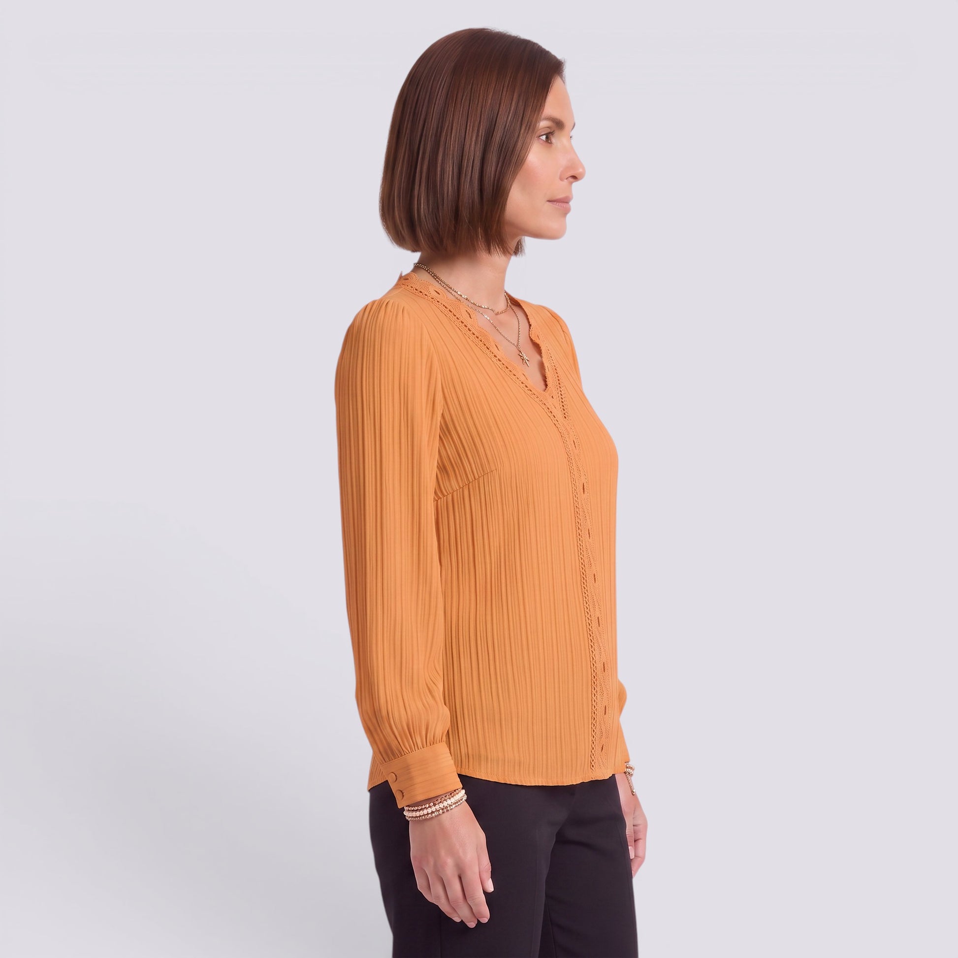 Blusa Mujer Encaje Cuello Pico
