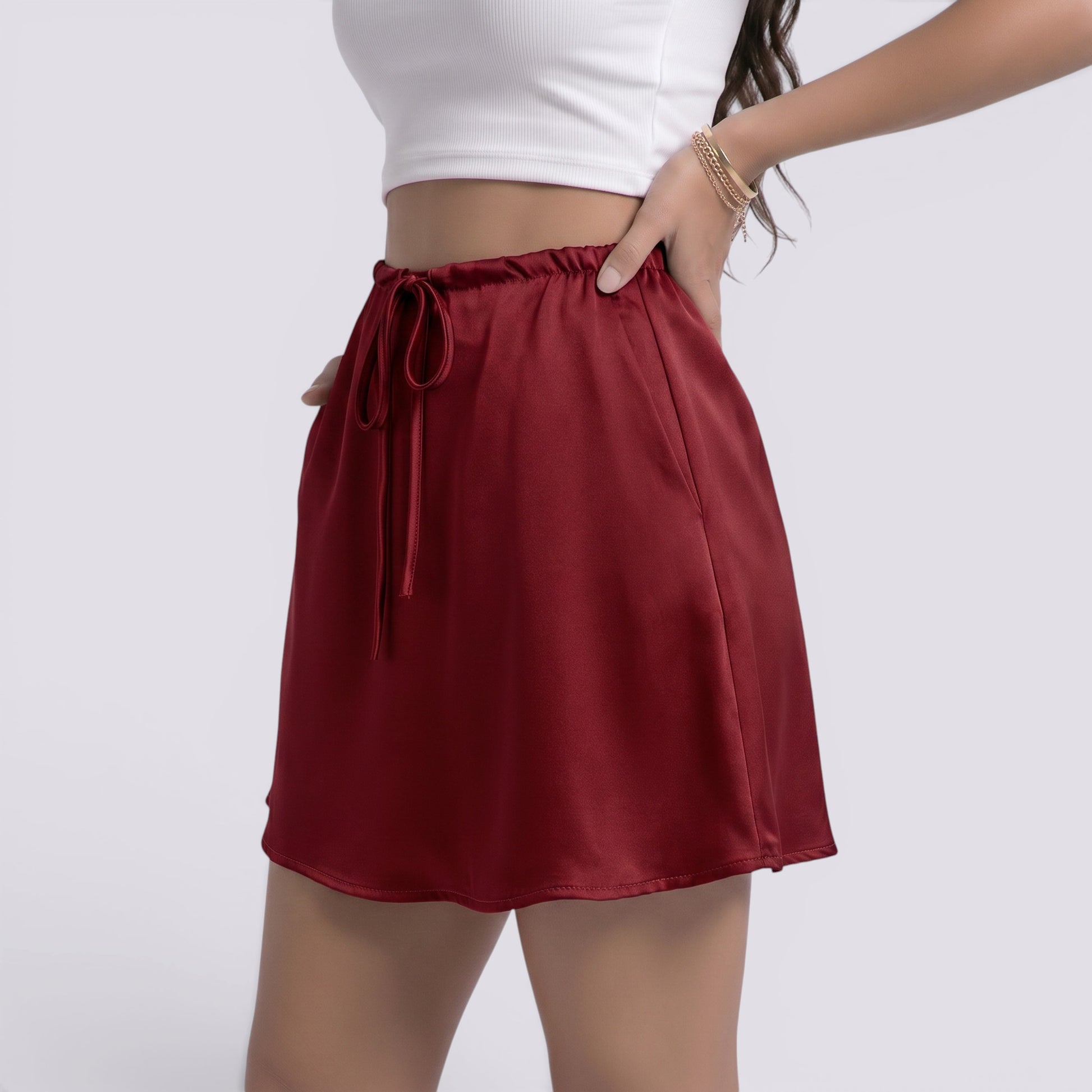 Falda Corta Satinada Mujer Cintura Alta