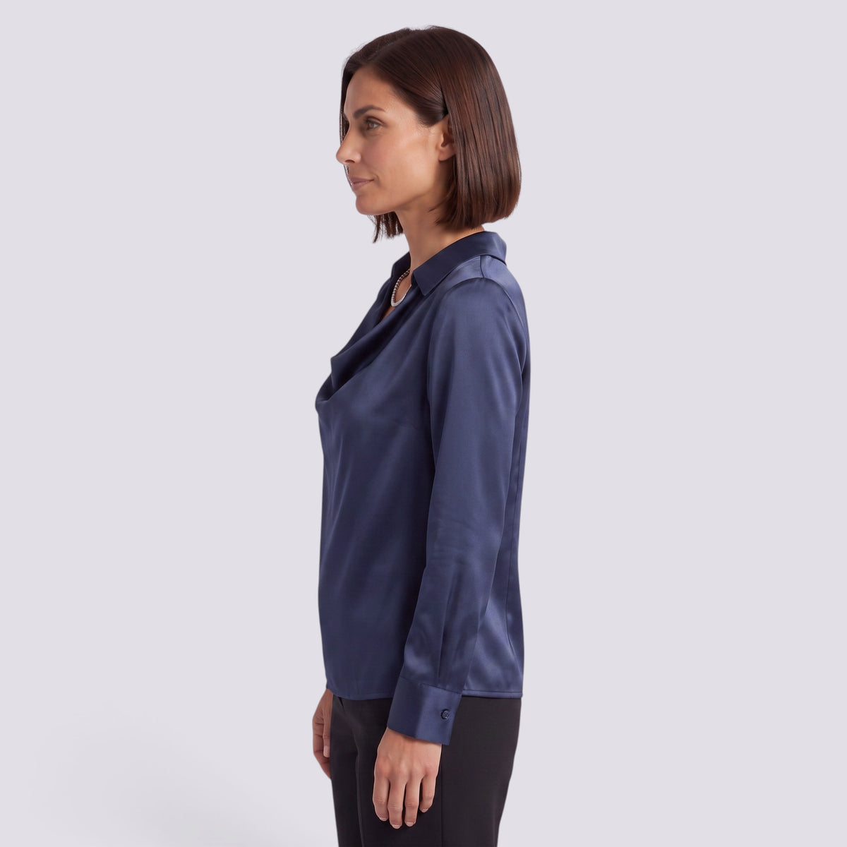Blusa Mujer Satinada Manga Larga Cuello Drapeado