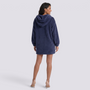 Sudadera borreguito de mujer con capucha y media cremallera color azul marino, vista trasera