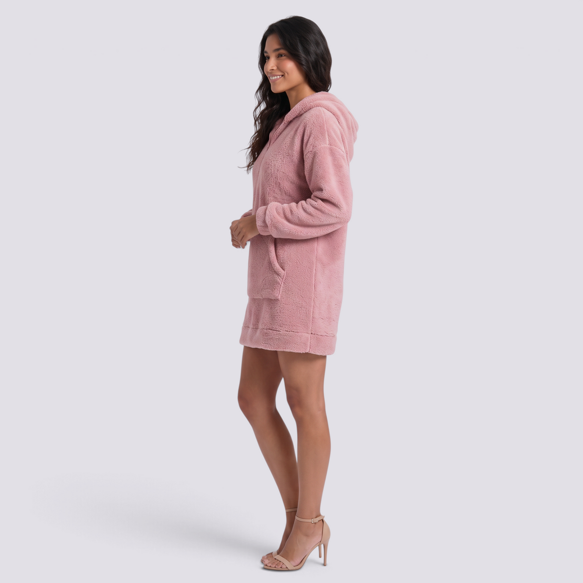 Sudadera borreguito de mujer con capucha y media cremallera color rosa, vista lateral