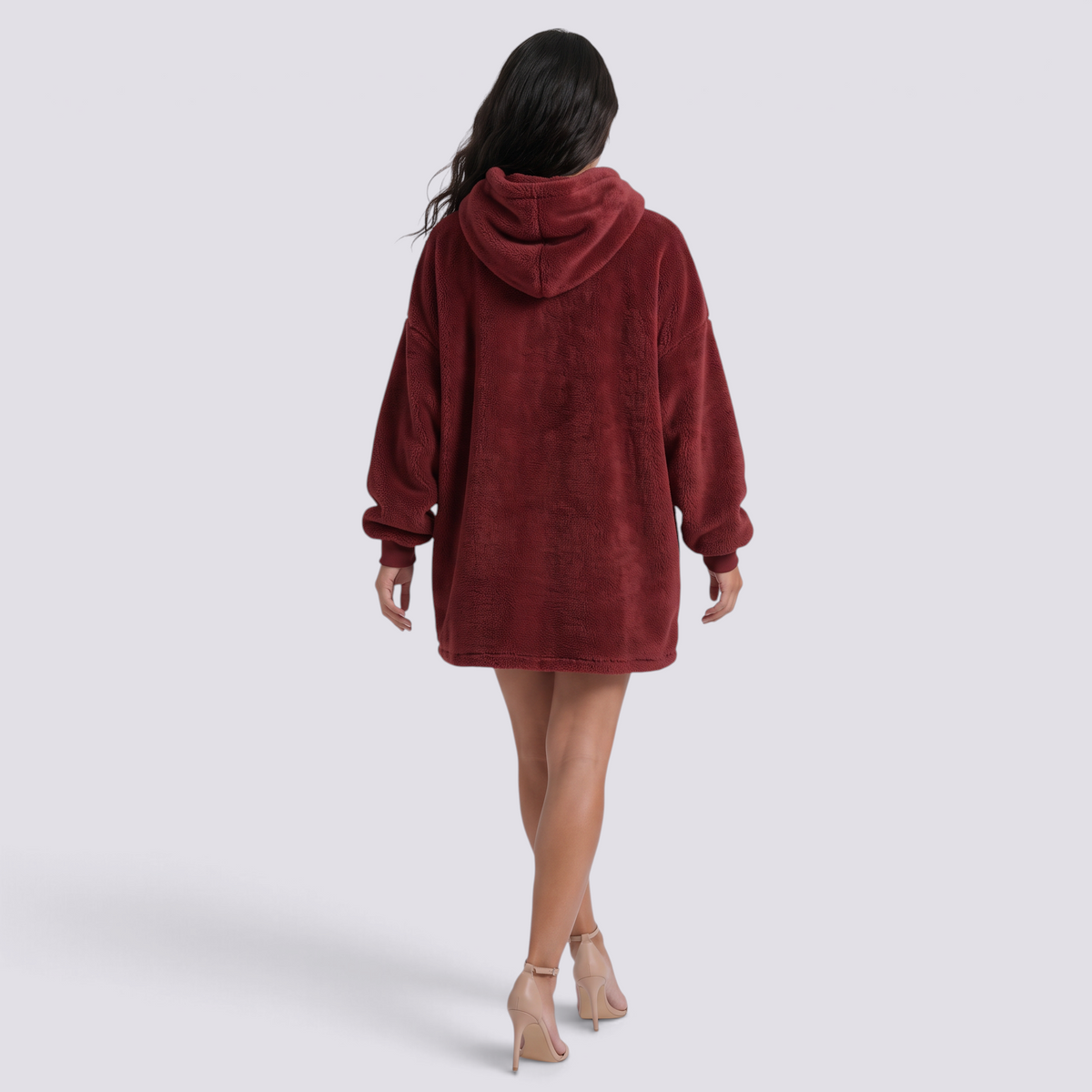 Sudadera manta de mujer oversize con capucha y bolsillo canguro color burdeos, vista trasera