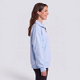 Sudadera mujer oversize con media cremallera y cuello solapa en color azul claro, vista lateral