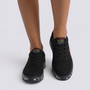 Zapatillas de lona mujer con estampado de corazón en negro, vista frontal